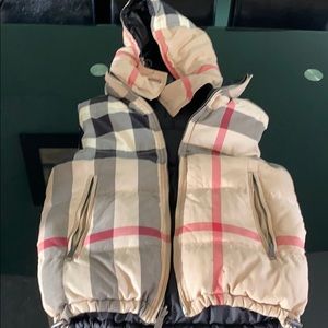 Men’s size small Burberry vest
